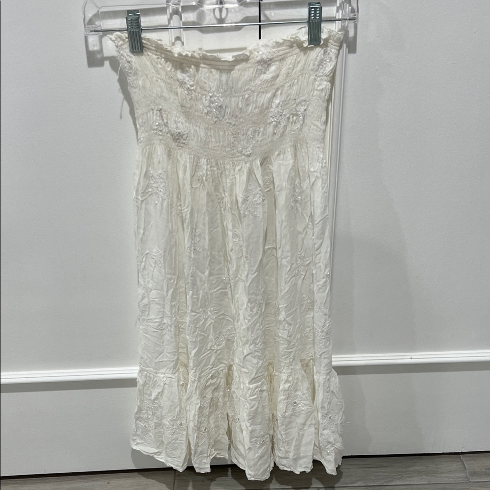 Elegant White Women's Skirt
